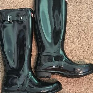 Hunter Black Glossy Rain Boots